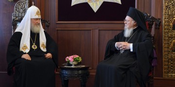 Η ρωσική Εκκλησία διακόπτει σχέσεις με το Οικουμενικό Πατριαρχείο