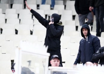 Σοβαρός κίνδυνος τιμωρίας για ΑΕΚ-Άγιαξ μετά τα επεισόδια στο ΟΑΚΑ