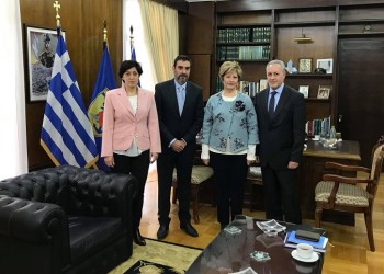 Η Αρμενική Εθνική Επιτροπή Ελλάδος στο υπουργείο Άμυνας