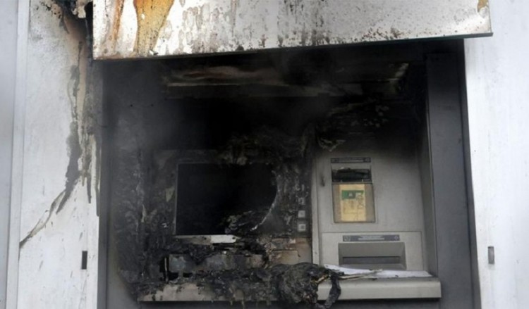 Περιστέρι: Έκρηξη ATM με δυναμίτη