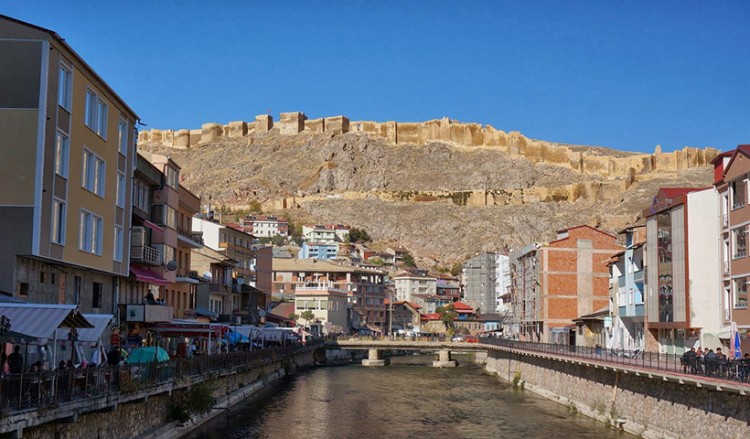 Μεγάλες εκπλήξεις κρύβει η ανασκαφή στο κάστρο της Παϊπούρτης (φωτο)