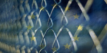 Ανιχνευτές ψεύδους με τεχνητή νοημοσύνη δοκιμάζει η ΕΕ σε συνοριακά περάσματα