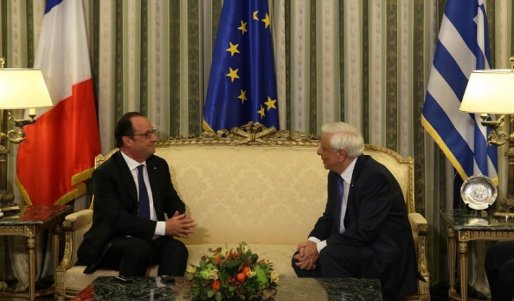 Στην Αθήνα ο Ολάντ με μήνυμα για την επιτυχία της Ελλάδας