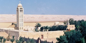 Αίγυπτος: Πολύνεκρη επίθεση εναντίον λεωφορείου που μετέφερε Κόπτες Χριστιανούς