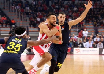 Euroleague: Ήττα στην εκπνοή για τον Ολυμπιακό με τη Φενέρμπαχτσε