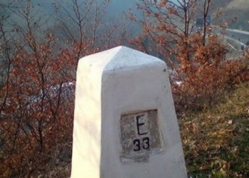 Συνελήφθη 36χρονος για τις φθορές στις πυραμίδες της οριογραμμής Ελλάδας-πΓΔΜ