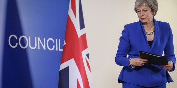 Βρετανία: Δεν θα είναι υποψήφια η Μέι στις επόμενες εκλογές