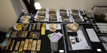 Υπόθεση λαθρεμπορίας χρυσού: Εγκληματική οργάνωση που διακινούσε λαθραίο εμπόρευμα