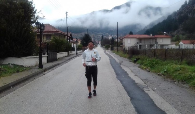 Νέος άθλος για τον Γιώργο Ζαχαριάδη στον 4ο Αυθεντικό Φειδιππίδειο Δρόμο (φωτο)
