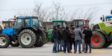 Οι αγρότες στήνουν μπλόκα μετά τις γιορτές 6