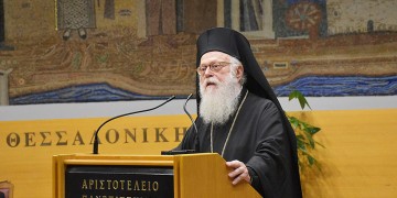 Στην εντατική ο Αρχιεπίσκοπος Αλβανίας Αναστάσιος