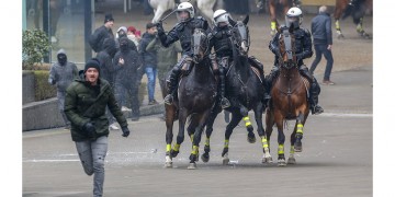 Βρυξέλλες: 90 προσαγωγές μετά τα επεισόδια σε διαδήλωση της Ακροδεξιάς