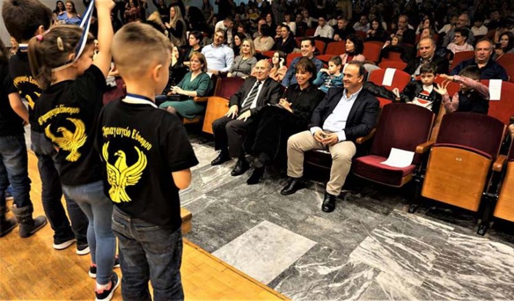 Βραβεύτηκαν μαθητές στον πανελλήνιο διαγωνισμό με θέμα τον ποντιακό ελληνισμό, το παρόν και το μέλλον του