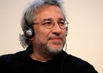 Τουρκία: Ένταλμα σύλληψης κατά του δημοσιογράφου Τζαν Ντουντάρ