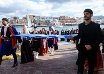 Χανιά: Τιμήθηκε η 105η επέτειος της Ένωσης της Κρήτης με την Ελλάδα