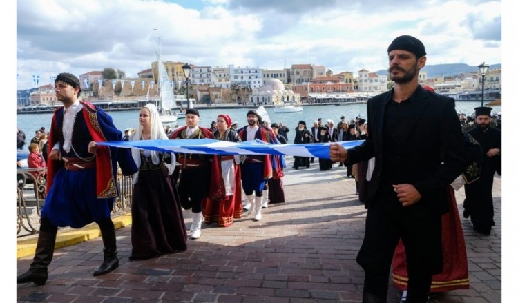 Χανιά: Τιμήθηκε η 105η επέτειος της Ένωσης της Κρήτης με την Ελλάδα