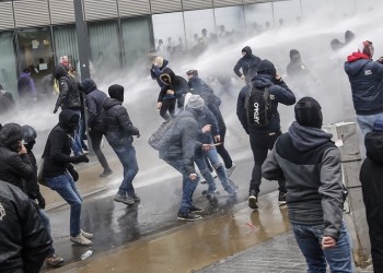 Βρυξέλλες: Επεισόδια σε διαδήλωση κατά του συμφώνου του ΟΗΕ για τη μετανάστευση