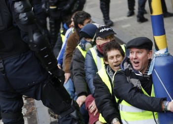 «Κίτρινα γιλέκα»: Σχεδόν 2.000 προσαγωγές στις χθεσινές διαδηλώσεις