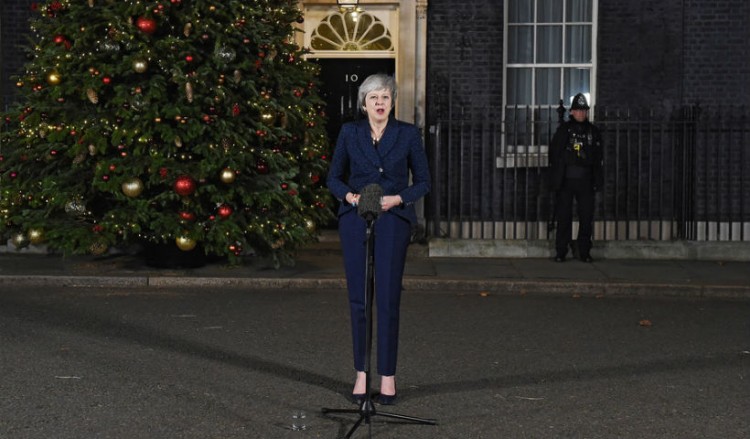 Βρετανία: Απορρίφθηκε η πρόταση μομφής σε βάρος της πρωθυπουργού Μέι