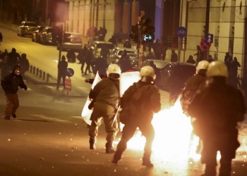 Ένταση στα Εξάρχεια μετά την πορεία για τον Γρηγορόπουλο 3