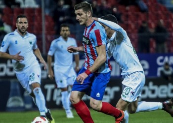 Super League: Ισοπαλία στη Ν. Σμύρνη, τρίποντο ο Παναιτωλικός