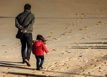 Ένας στους 20 νέους μπαμπάδες εμφανίζει μεταγεννητική κατάθλιψη!