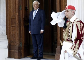 Ο Παυλόπουλος απαντά στον Ζάεφ για τη «μακεδονική γλώσσα» στην Ελλάδα