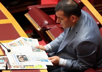 Οργή Πύρρου Δήμα για την αρπαγή των περιουσιών Ελλήνων ομογενών στη Χειμάρρα