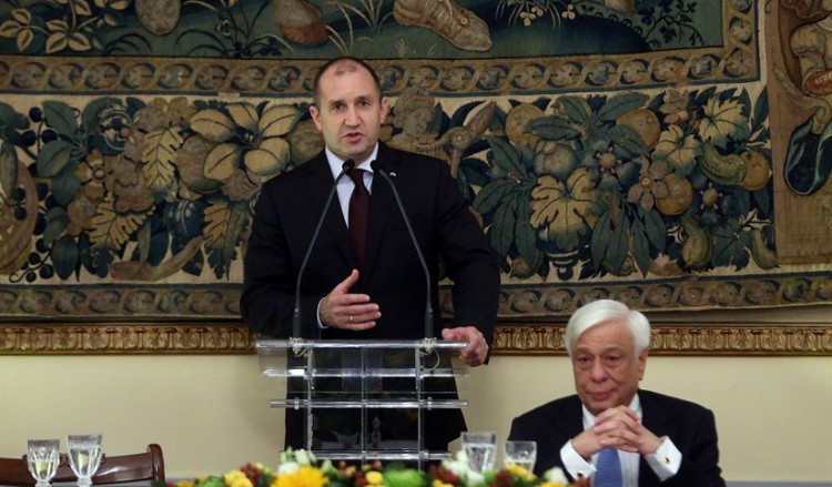 ΠΓΔΜ: Βέτο από τη Βουλγαρία στην ένταξή της σε ΝΑΤΟ-ΕΕ