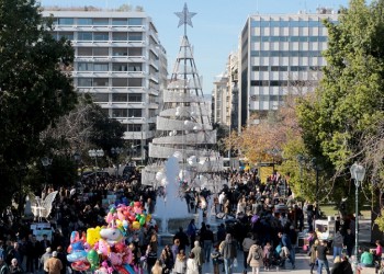 Κλειστά τα μαγαζιά την Τετάρτη, το ωράριο έως την Πρωτοχρονιά