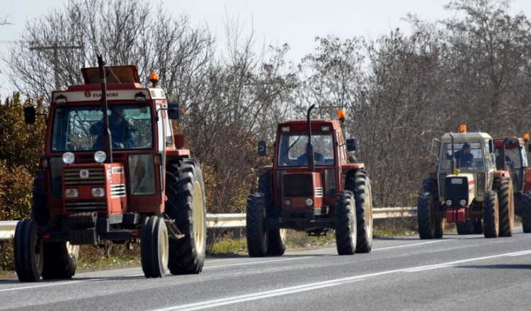 Οι αγρότες στήνουν μπλόκα μετά τις γιορτές 3