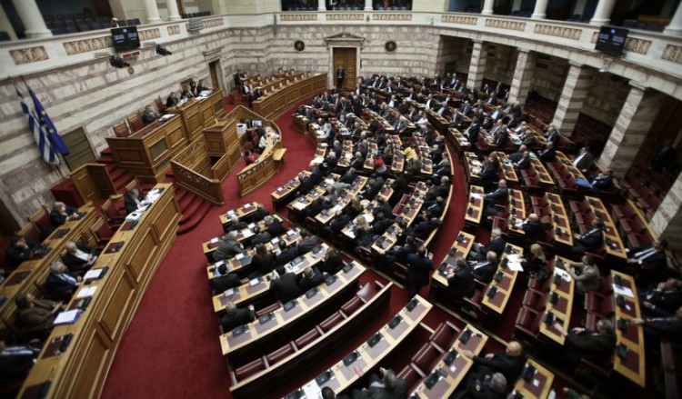 Μεταναστευτικό: Ψηφίζεται το νομοσχέδιο για το άσυλο – Τι αλλάζει