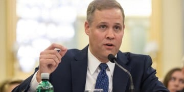 ΝΑSΑ: Ακύρωσε την πρόσκληση προς τον επικεφαλής της Roskosmos