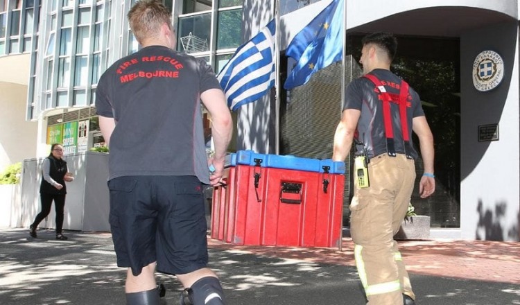 Συναγερμός για ύποπτο πακέτο στο ελληνικό προξενείο στη Μελβούρνη