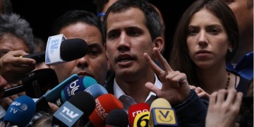 Τουρκία: Οι χώρες που υποστηρίζουν τον Γκουαϊδό πυροδοτούν την κρίση στο Καράκας