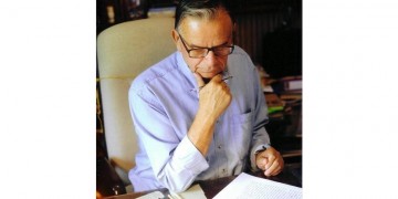 Πέθανε ο Σαράντος Καργάκος