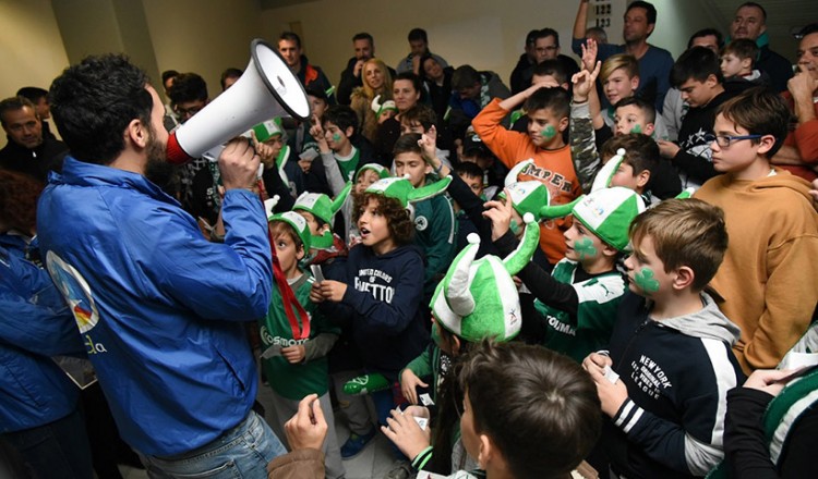 Σαρώνει η ΚερKidα ΟΠΑΠ: Δωρεάν διπλές προσκλήσεις σε 2.400 παιδιά και γονείς σε 2,5 μήνες (φωτο)