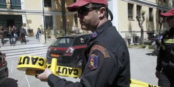 Μπαράζ αποστολής ύποπτων φακέλων σε έξι εκπαιδευτικά ιδρύματα
