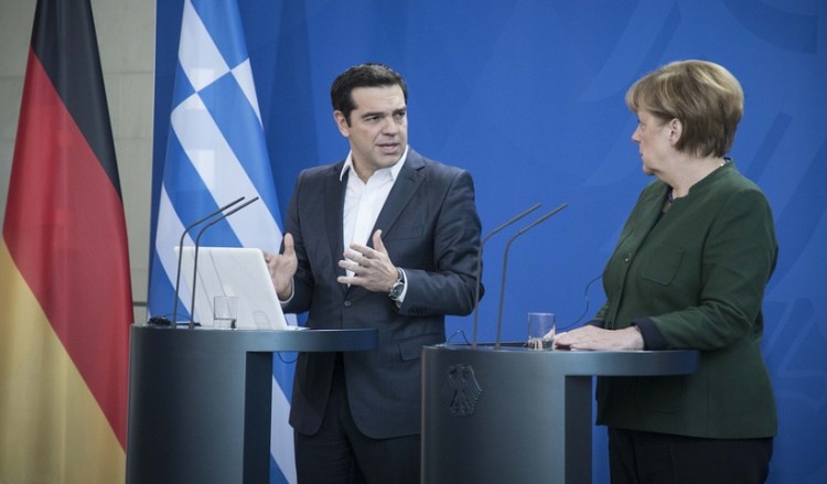 Διήμερη επίσκεψη Μέρκελ με μήνυμα στήριξης στην Ελλάδα και δρακόντεια μέτρα ασφαλείας