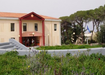 Μυτιλήνη: Συναγερμός από ύποπτο φάκελο με σκόνη στο Πανεπιστήμιο Αιγαίου