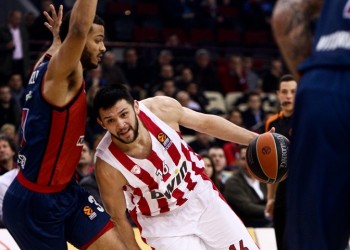 Ο Ολυμπιακός νίκησε τη Μπασκόνια και έμεινε σε τροχιά τετράδας