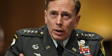 Πετρέους: Ο Πούτιν είναι το μεγαλύτερο δώρο για το ΝΑΤΟ (βίντεο)