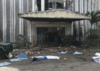 Φιλιππίνες: Νεκροί και τραυματίες σε διπλή βομβιστική επίθεση σε χριστιανική εκκλησία