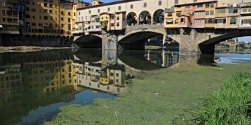 Φλωρεντία: Πρόστιμο σε 15χρονη Ελληνίδα για βανδαλισμό ιστορικού μνημείου