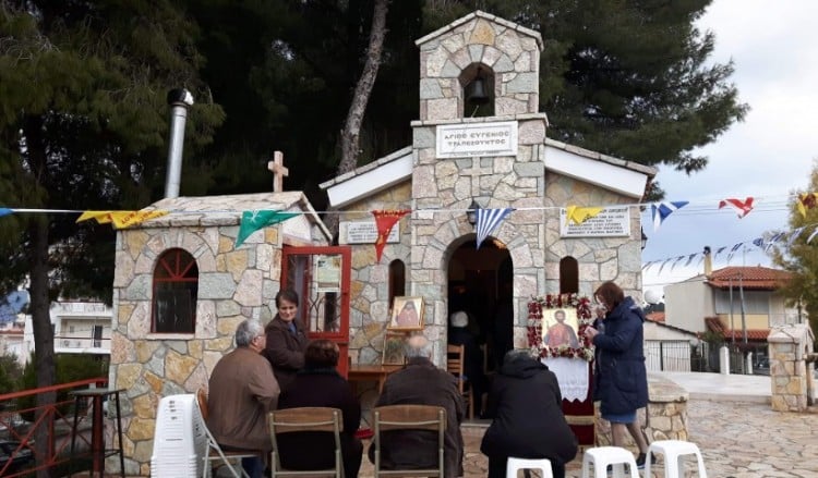 Με λαμπρότητα ο εορτασμός του Αγίου Ευγενίου στα Νέα Παλάτια Ωρωπού (φωτο)