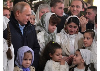 Ευχές του Πούτιν για τα Χριστούγεννα