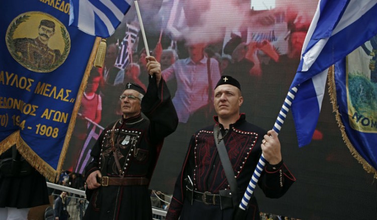 Συλλαλητήριο Μακεδονία: 60.000 διαδηλωτές στο Σύνταγμα εκτιμά η αστυνομία