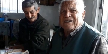 Τουρκοκύπριος ερμηνεύει εντυπωσιακά τραγούδι του Στέλιου Καζαντζίδη (βίντεο)