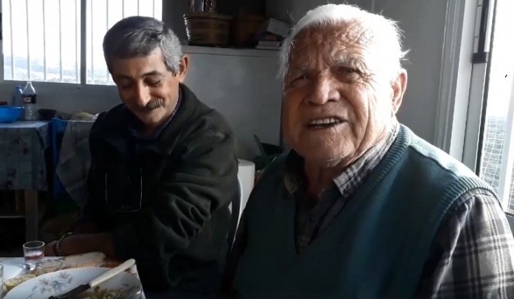 Τουρκοκύπριος ερμηνεύει εντυπωσιακά τραγούδι του Στέλιου Καζαντζίδη (βίντεο)
