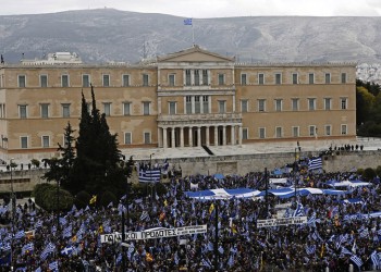 Δεν θα γίνουμε ρινόκεροι...
